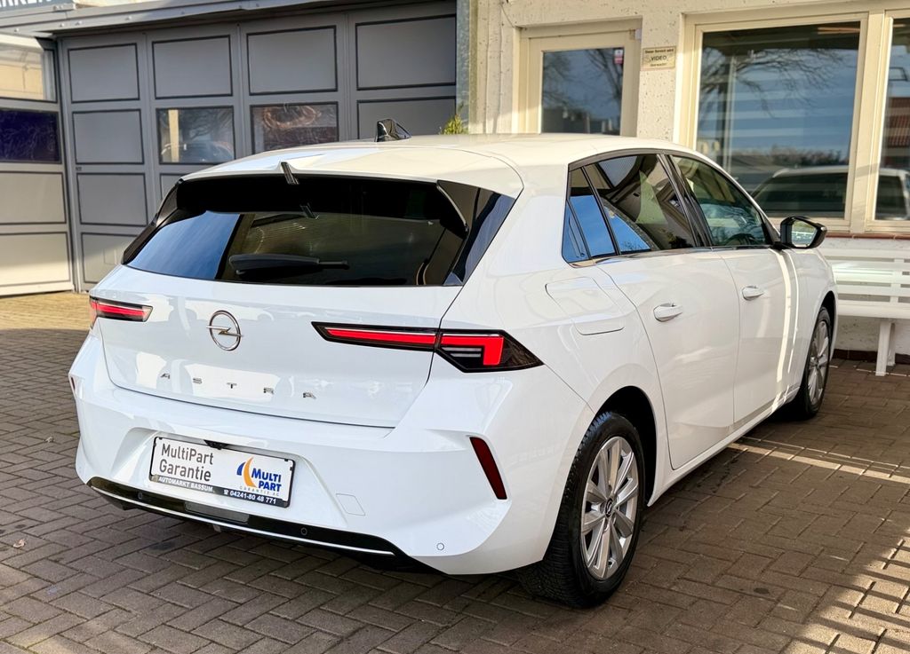 Opel Astra 2023