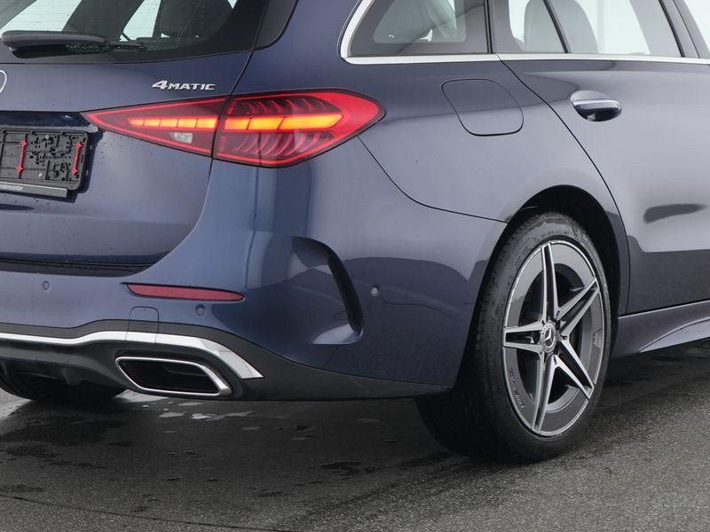 Mercedes-Benz C 300 2025