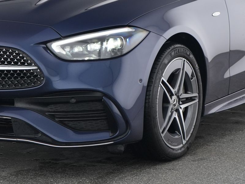 Mercedes-Benz C 300 2025