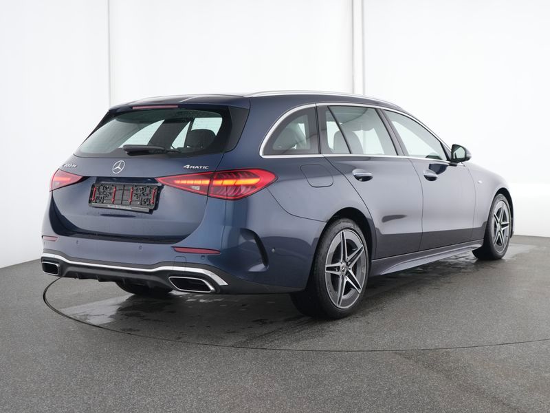 Mercedes-Benz C 300 2025