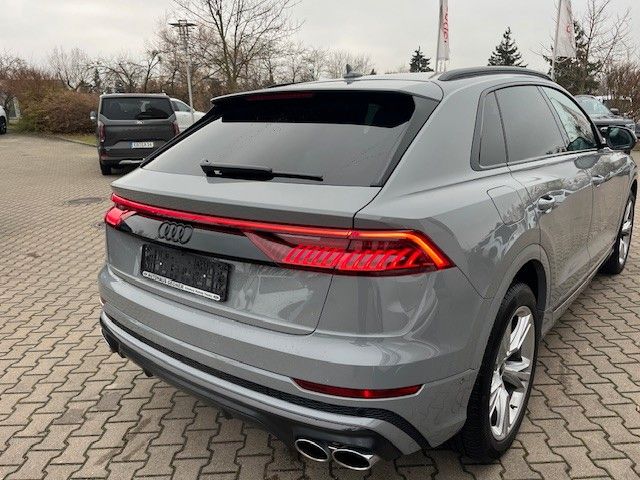 Audi SQ8 2023