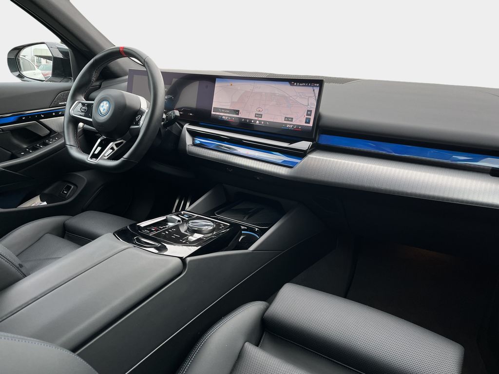 BMW i5 2024