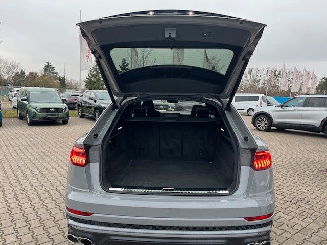 Audi SQ8 2023