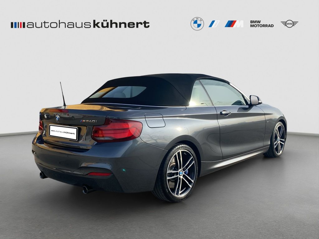 BMW M240i 2021