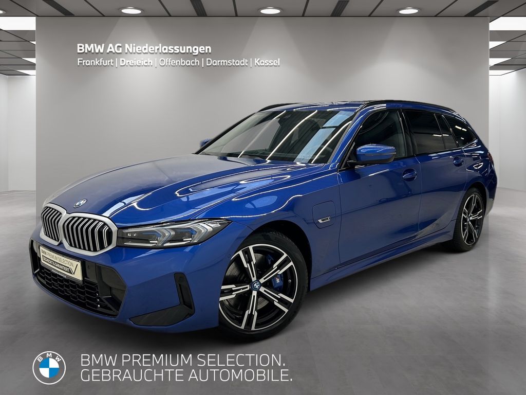 BMW 330 2022