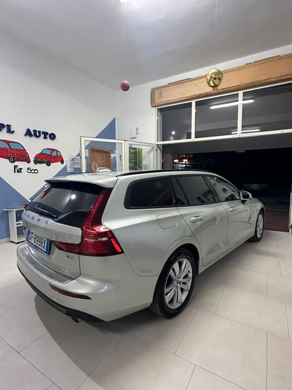 Volvo V60 2021