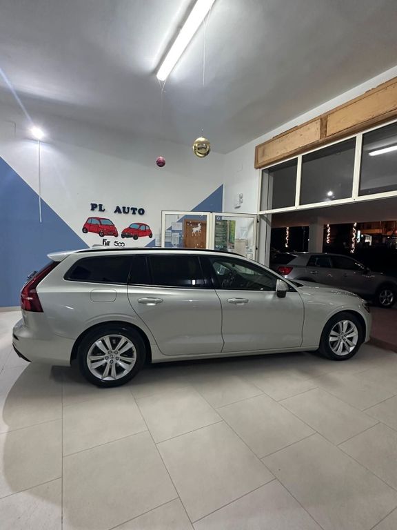 Volvo V60 2021