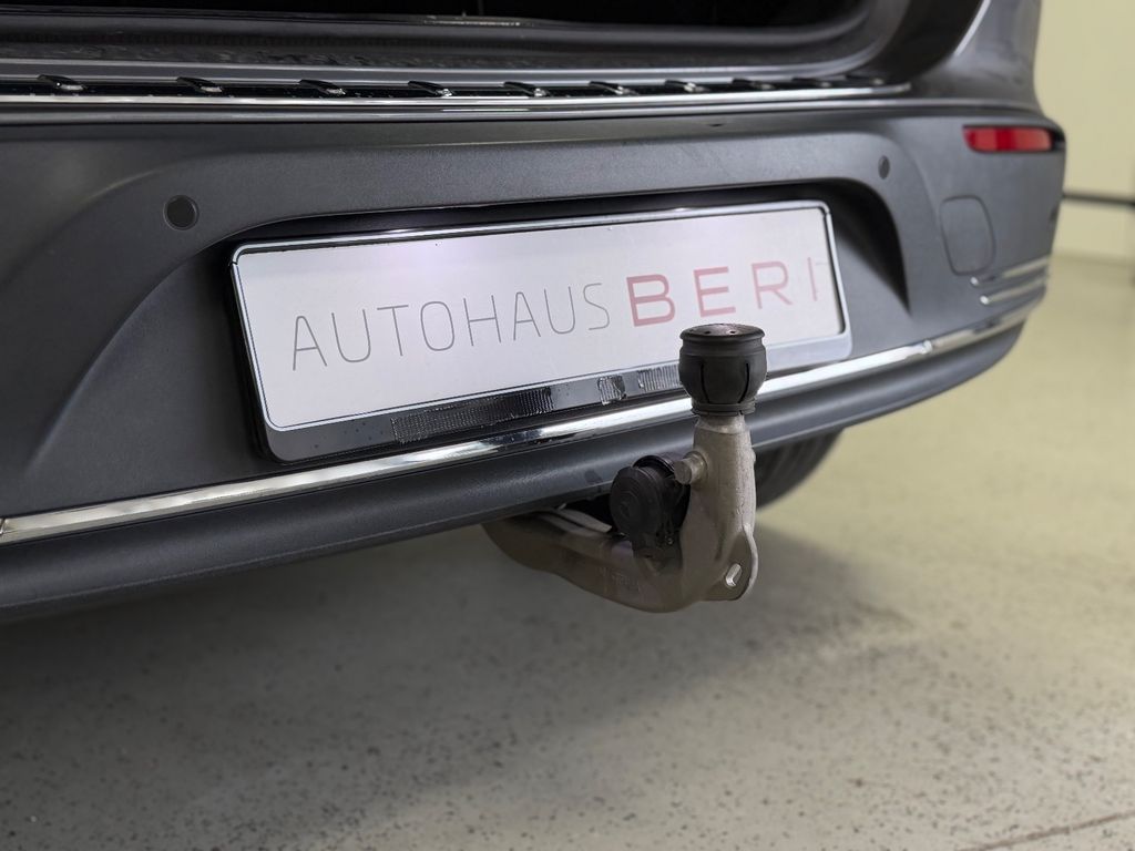 Mercedes-Benz EQA 2021