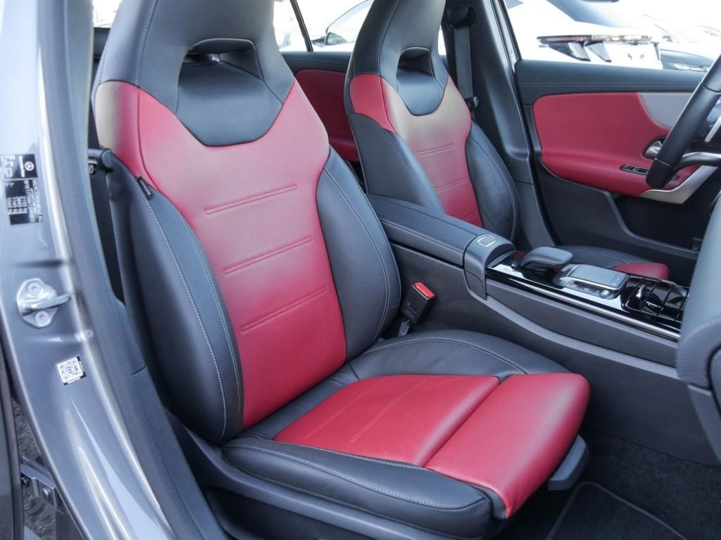 Mercedes-Benz A 250 2021