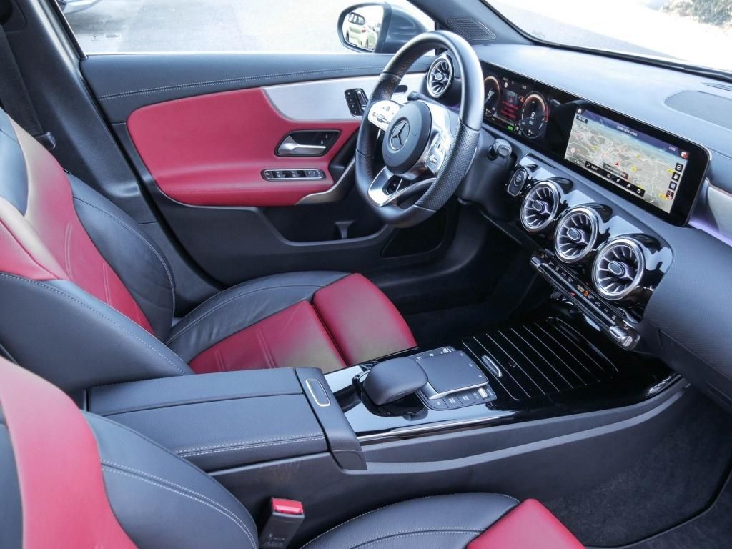 Mercedes-Benz A 250 2021