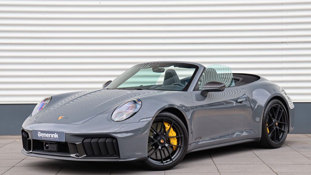 Porsche 992 2025