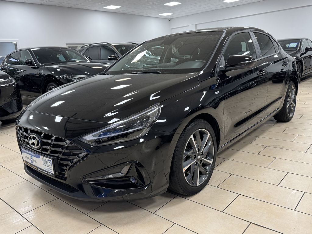 Hyundai i30 2022