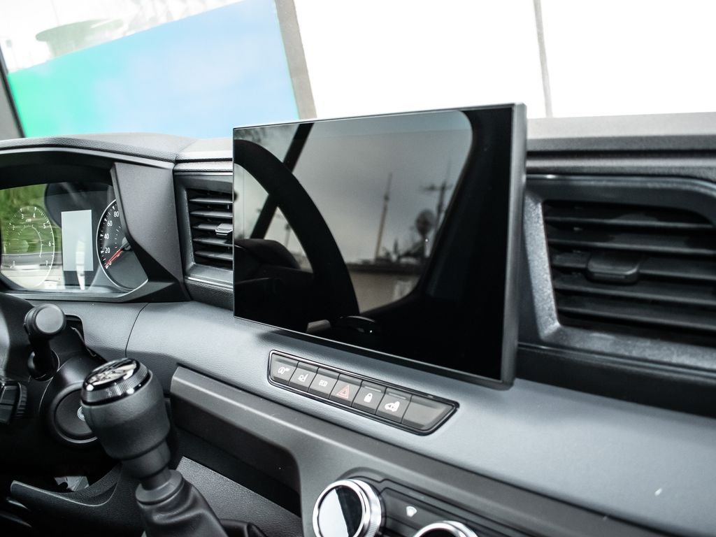 Nissan Interstar 2025