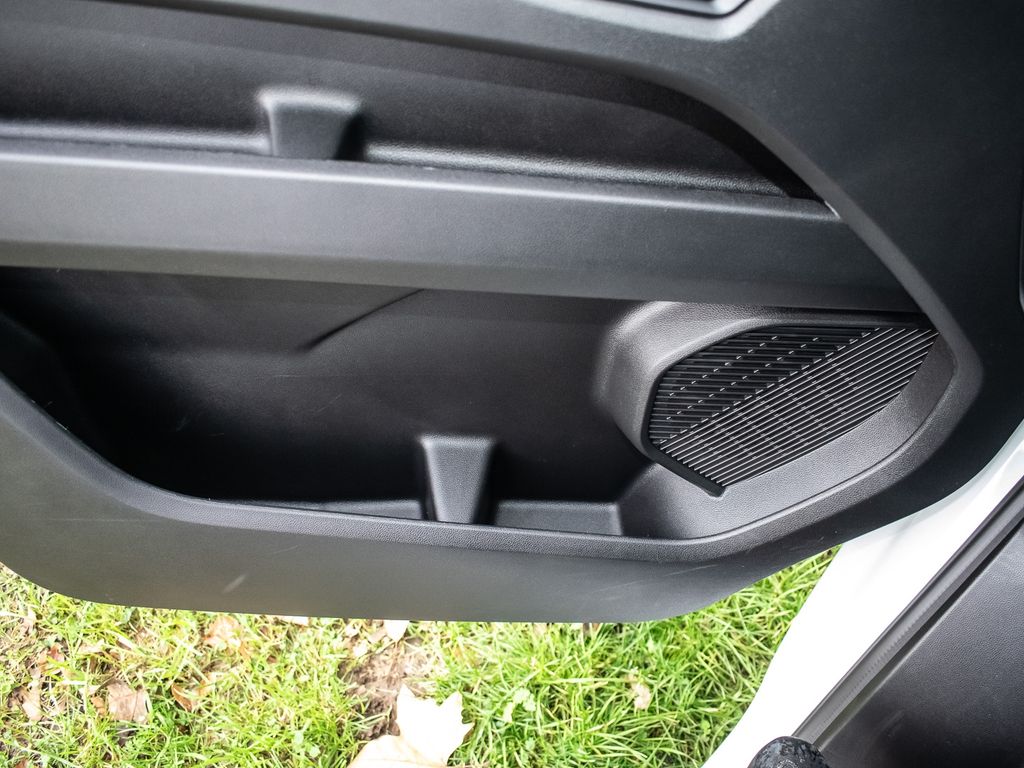 Nissan Interstar 2025