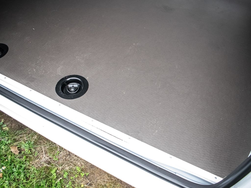 Nissan Interstar 2025