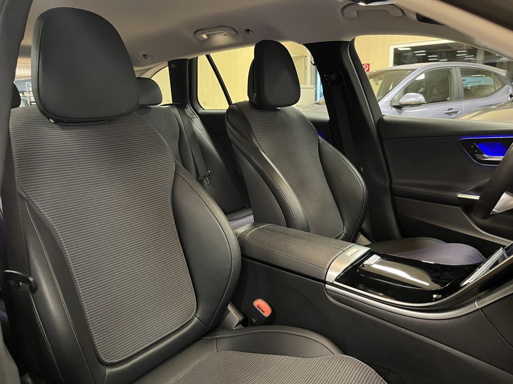 Mercedes-Benz C 200 2024