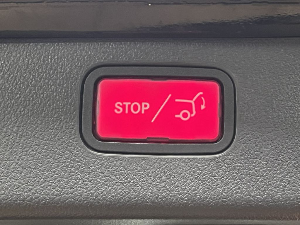 Mercedes-Benz C 200 2024