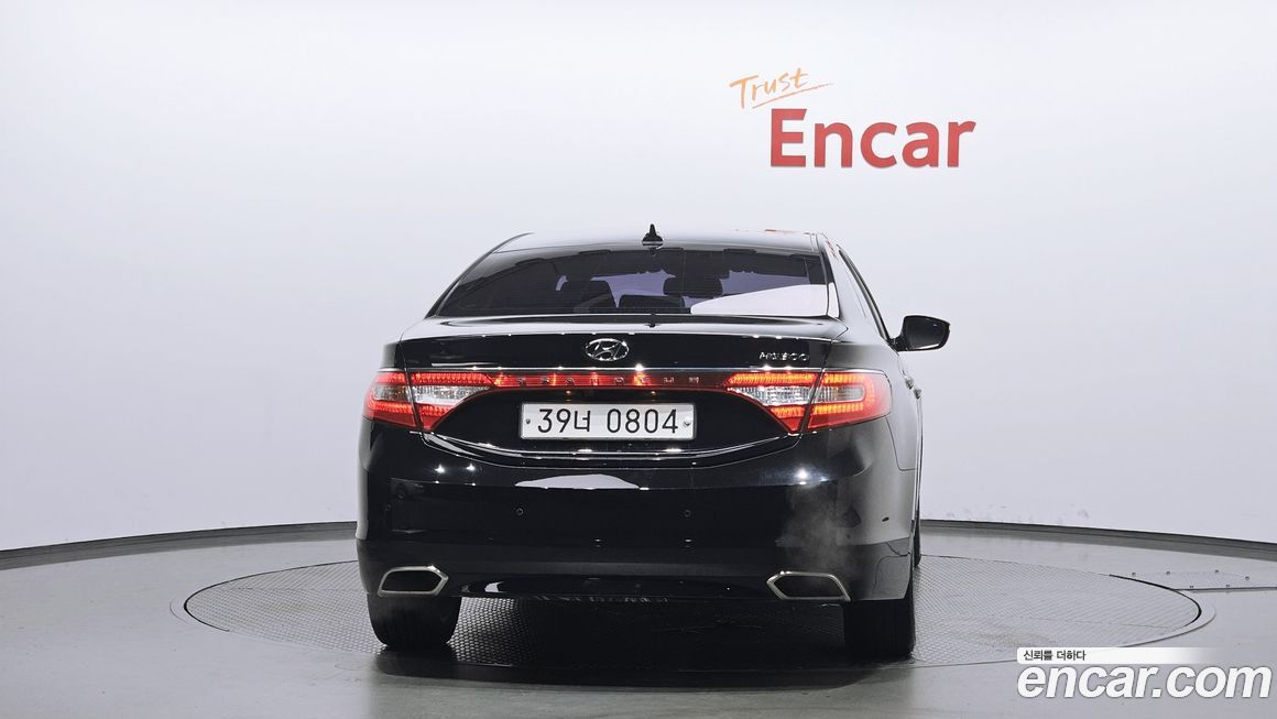 Hyundai Grandeur 2016