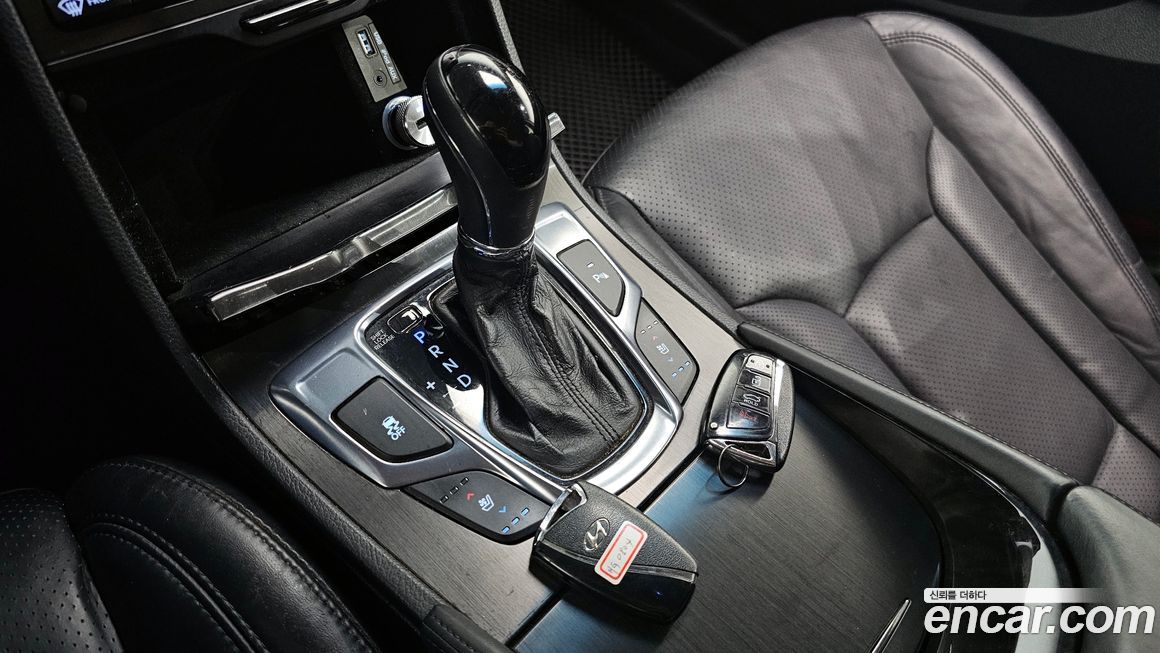 Hyundai Grandeur 2016