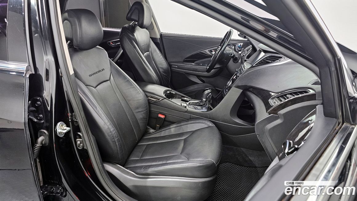 Hyundai Grandeur 2016