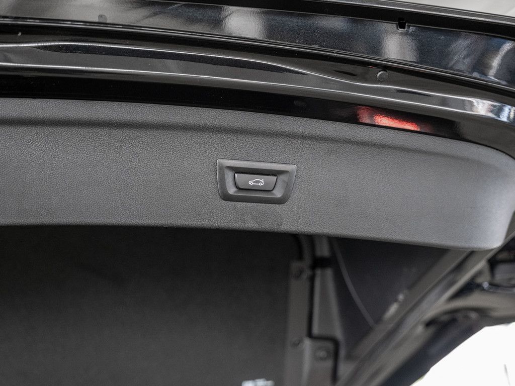 BMW iX 2023