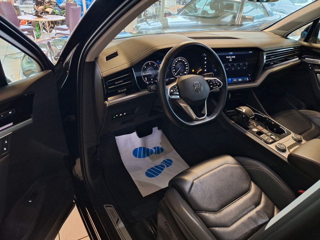 Volkswagen Touareg 2021