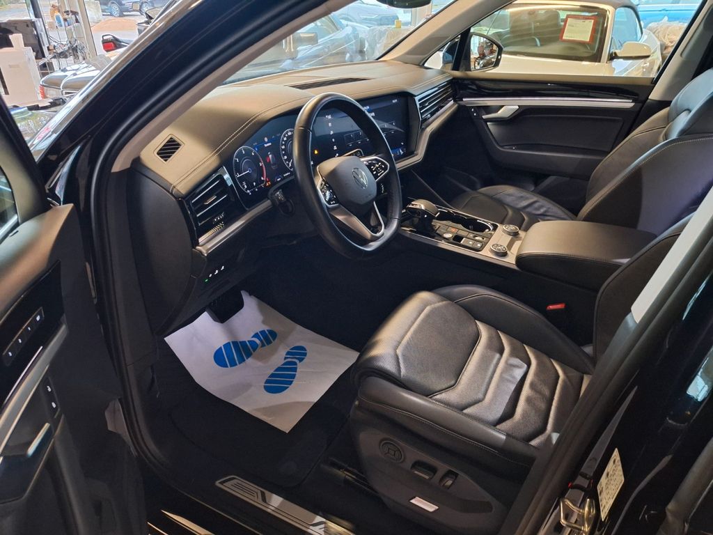 Volkswagen Touareg 2021