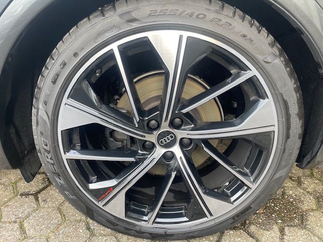 Audi SQ5 2023