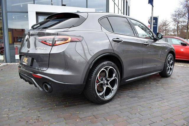 Alfa Romeo Stelvio 2024
