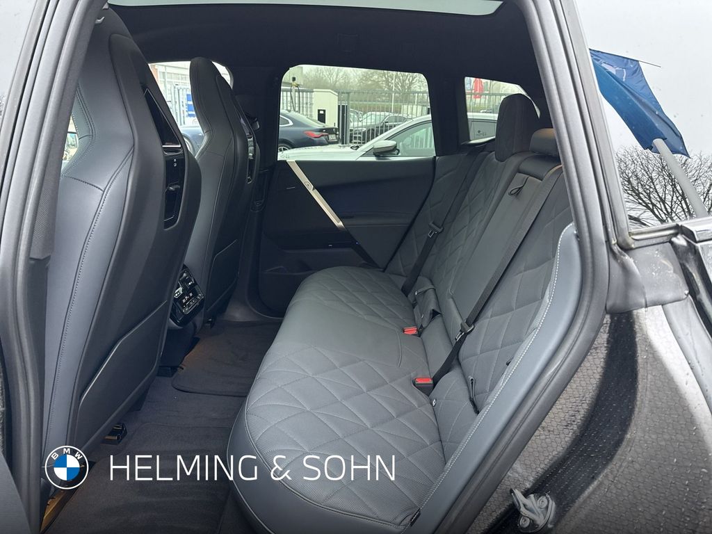 BMW iX 2025