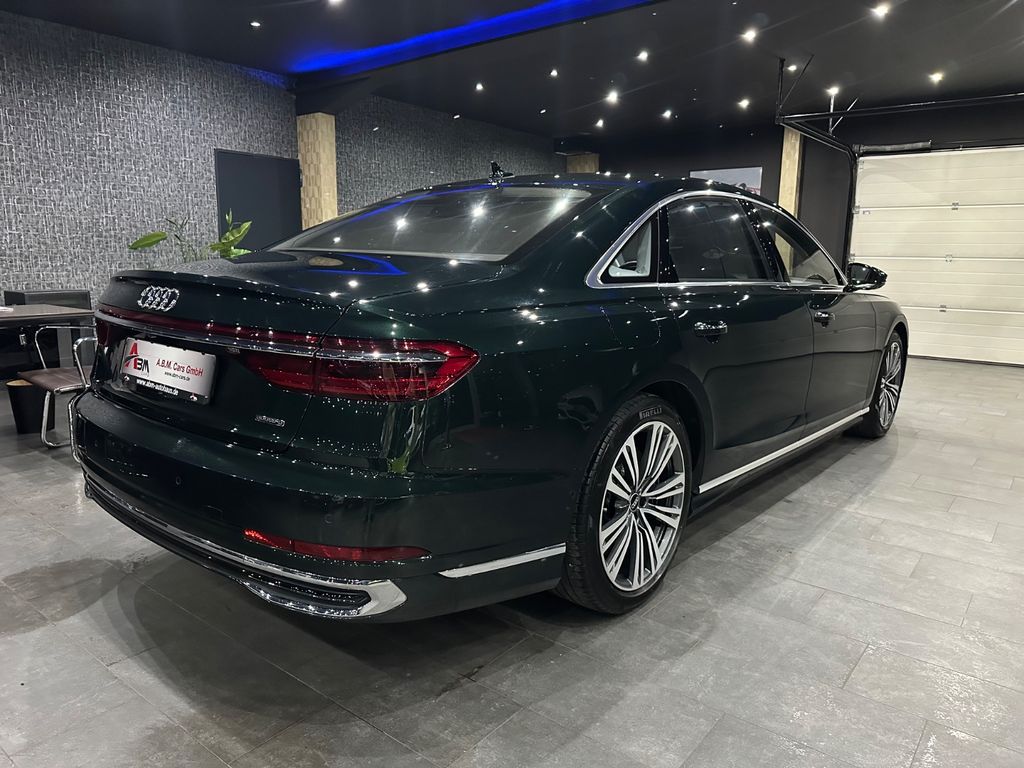 Audi A8 2022