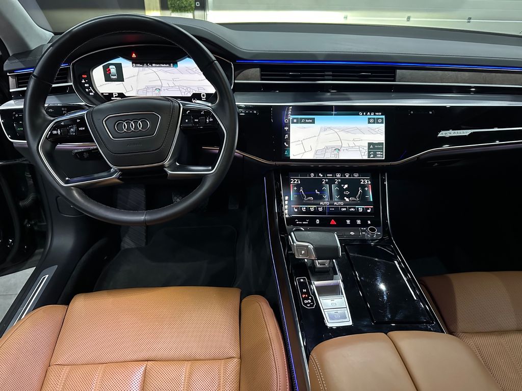 Audi A8 2022
