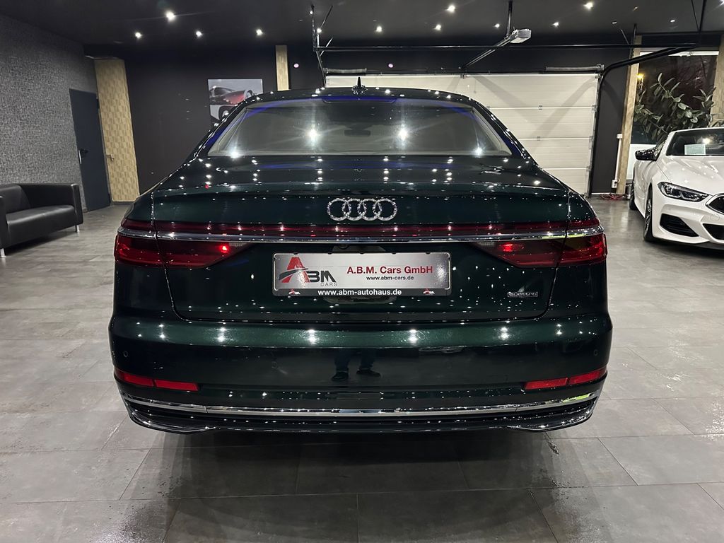 Audi A8 2022