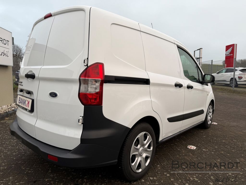 Ford Transit Courier 2023