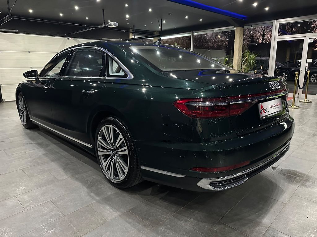 Audi A8 2022