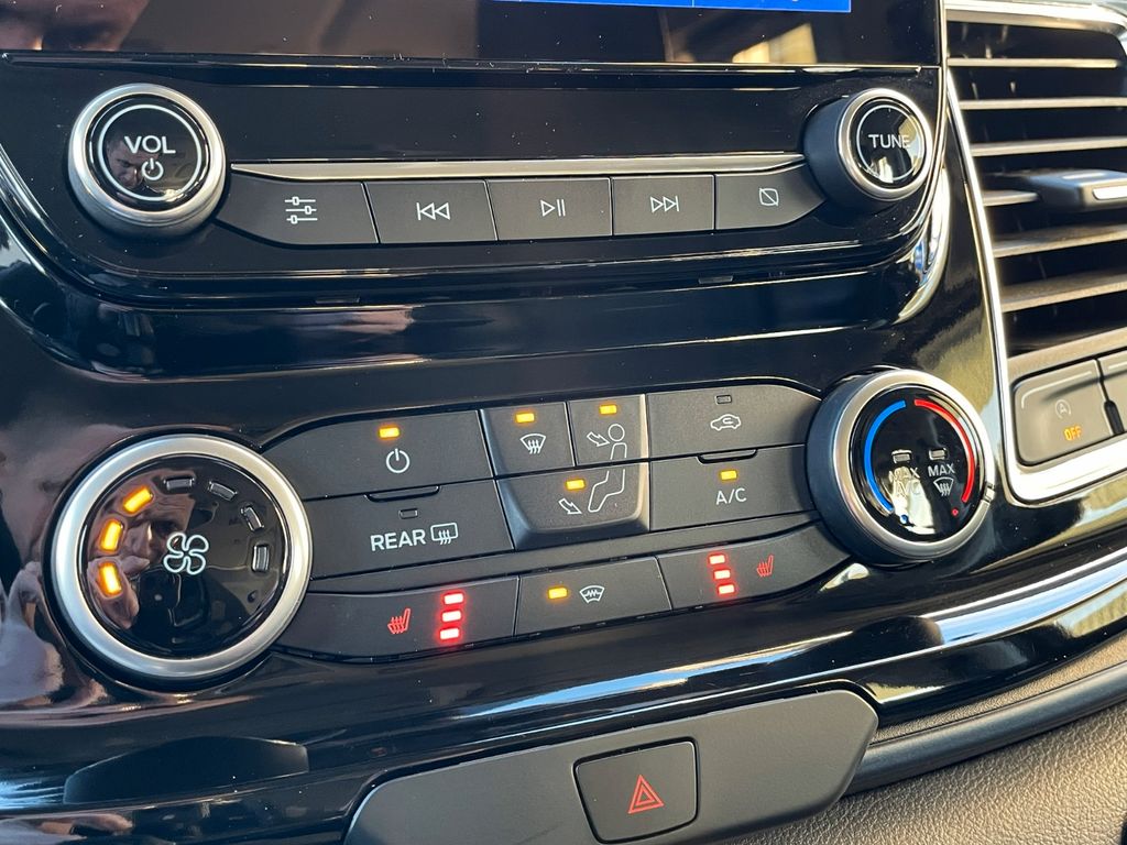 Ford Tourneo Custom 2022