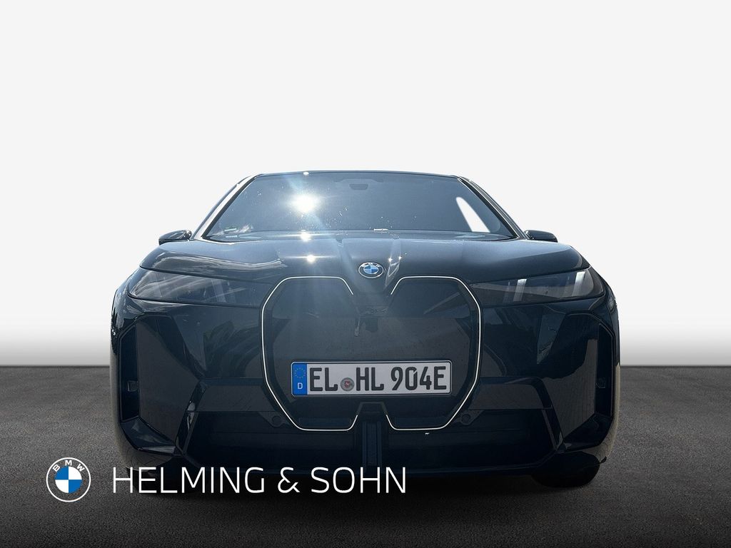 BMW iX 2025