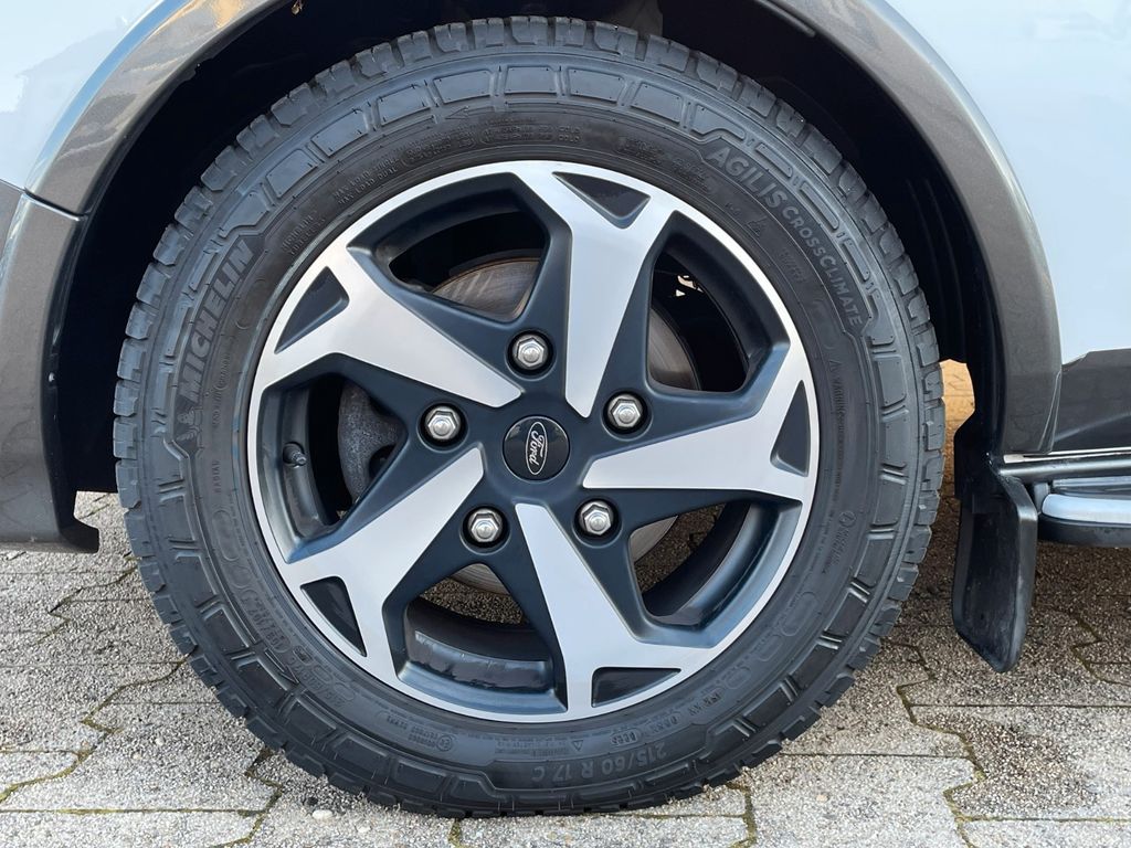 Ford Tourneo Custom 2022