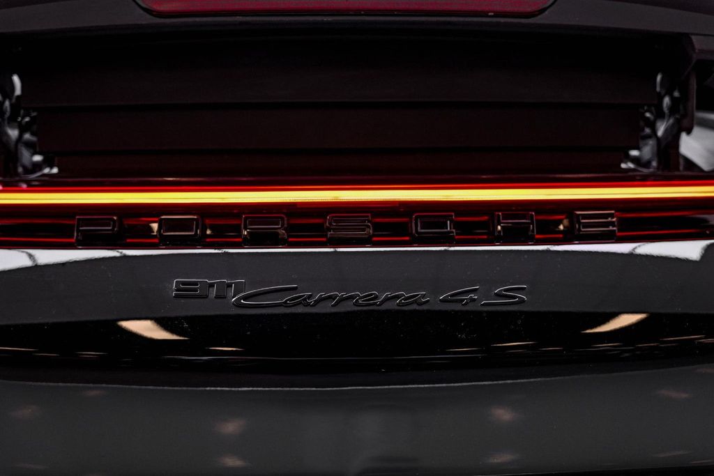 Porsche 992 2022