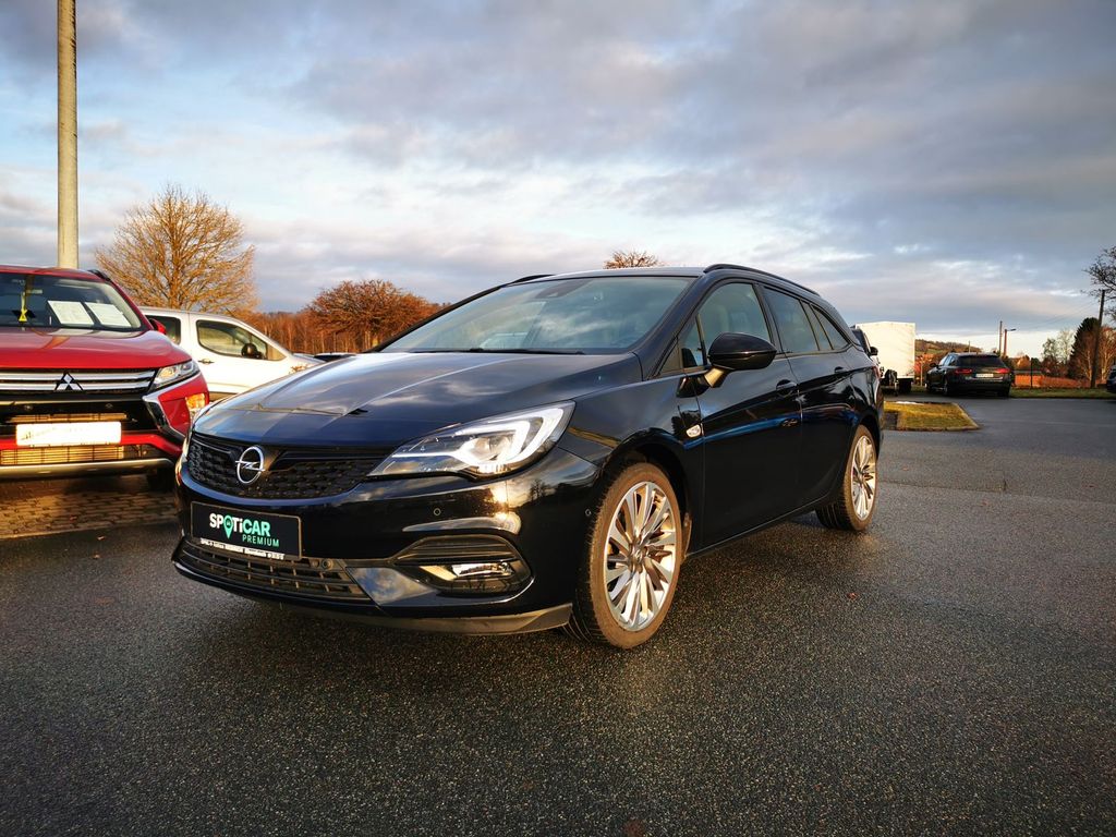 Opel Astra 2021