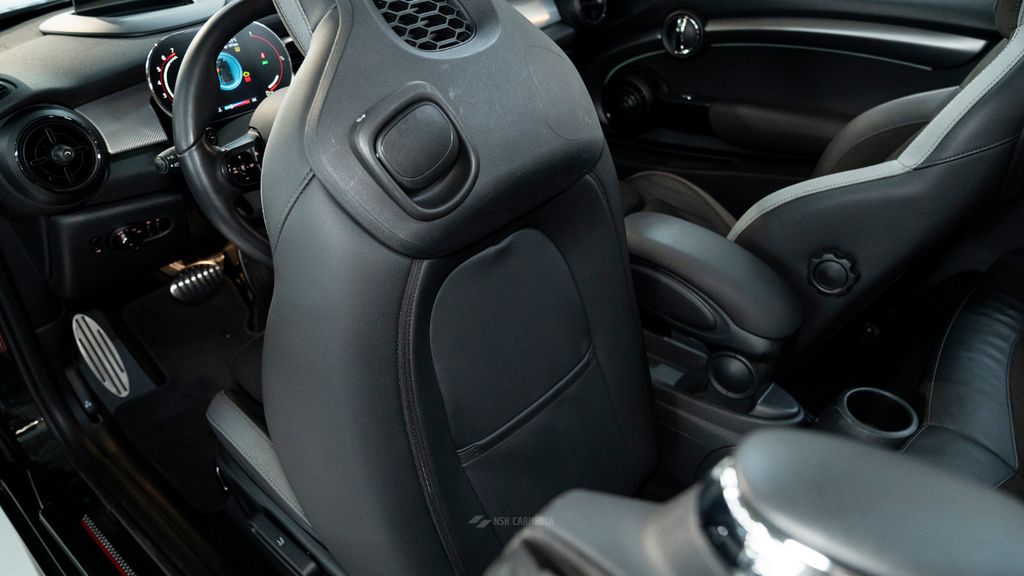 MINI John Cooper Works Cabrio 2022