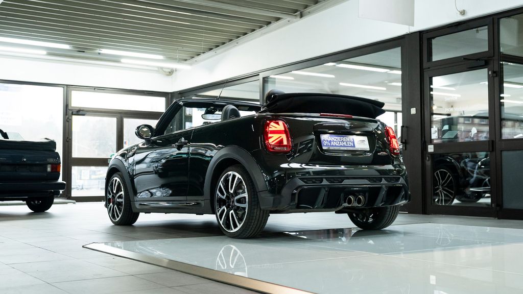 MINI John Cooper Works Cabrio 2022