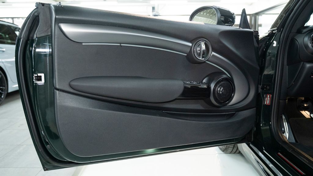 MINI John Cooper Works Cabrio 2022