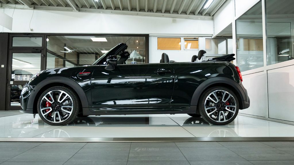 MINI John Cooper Works Cabrio 2022