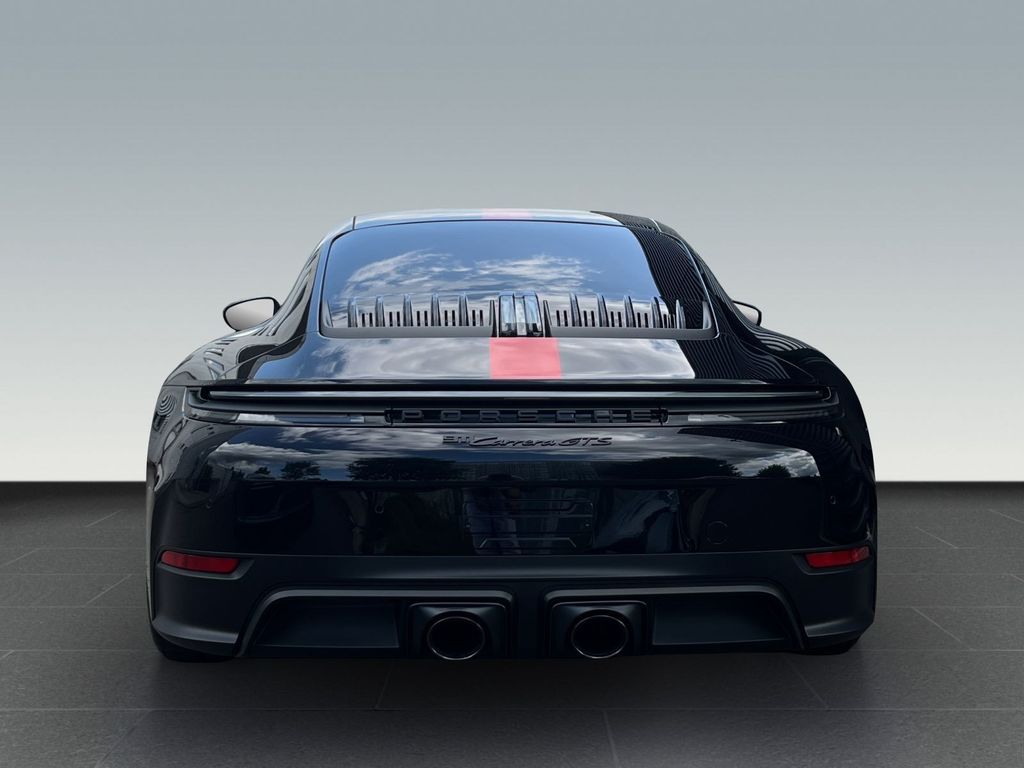 Porsche 992 2025