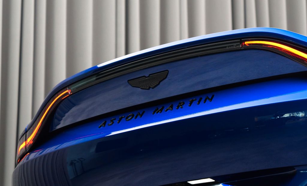 Aston Martin V8 Vantage