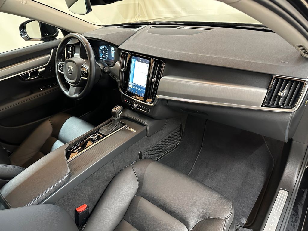 Volvo V90 2017