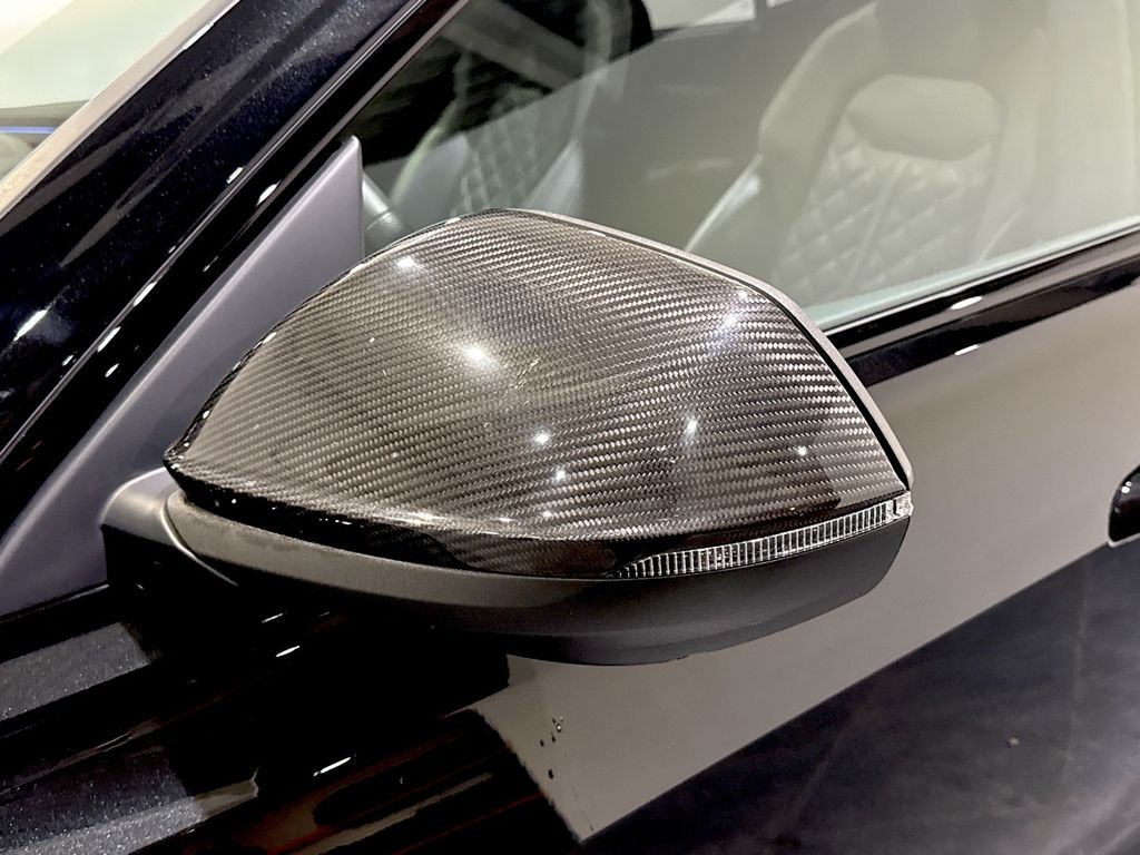 Audi SQ8 2023