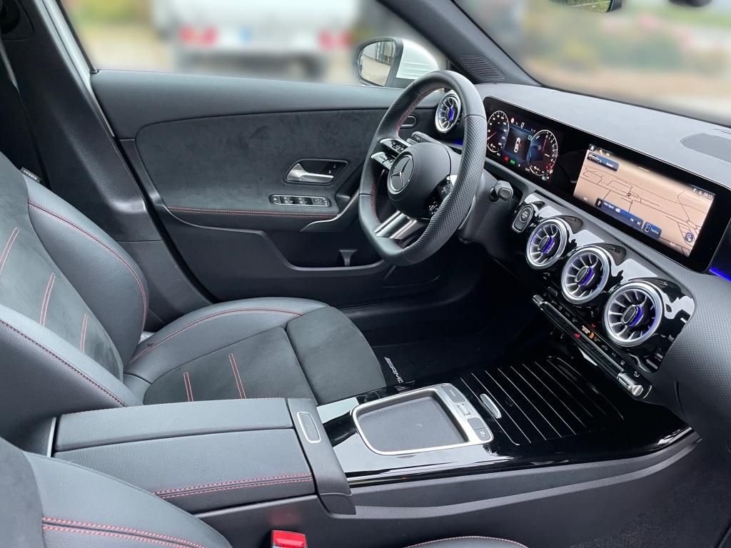 Mercedes-Benz A 250 2024