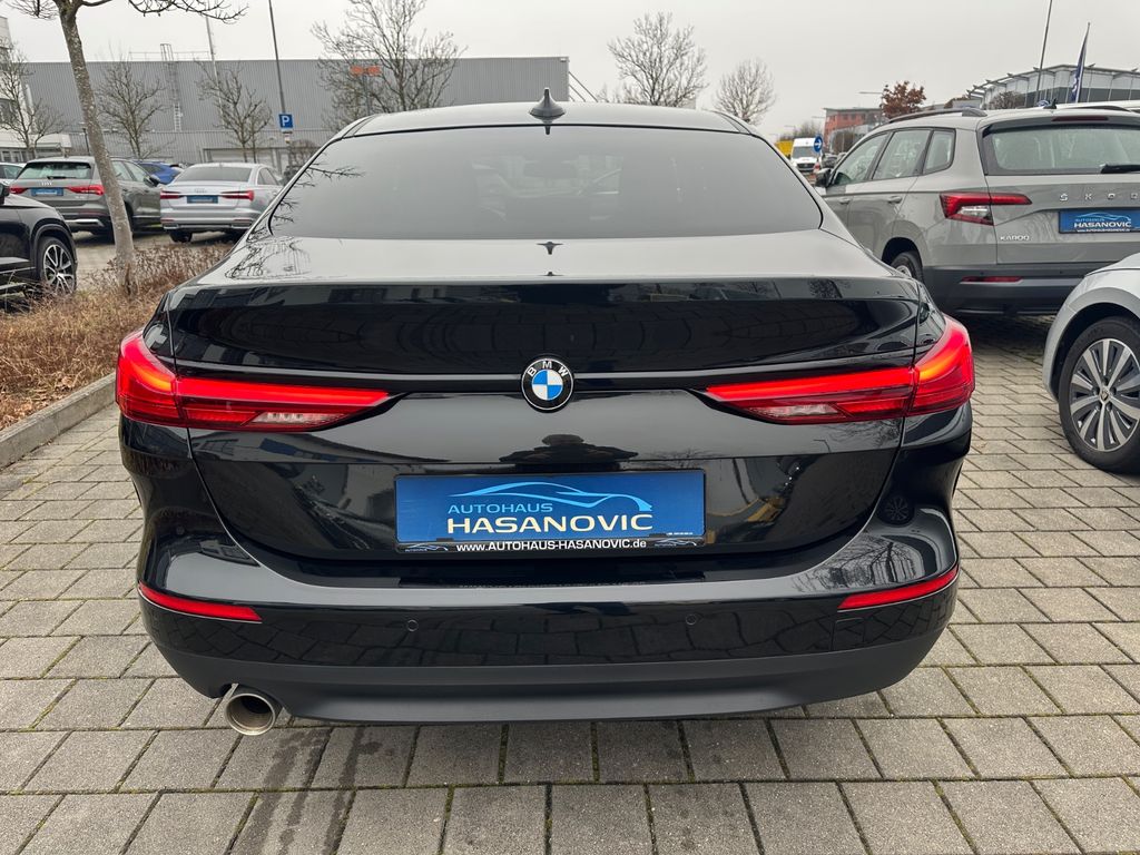 BMW 218 2021